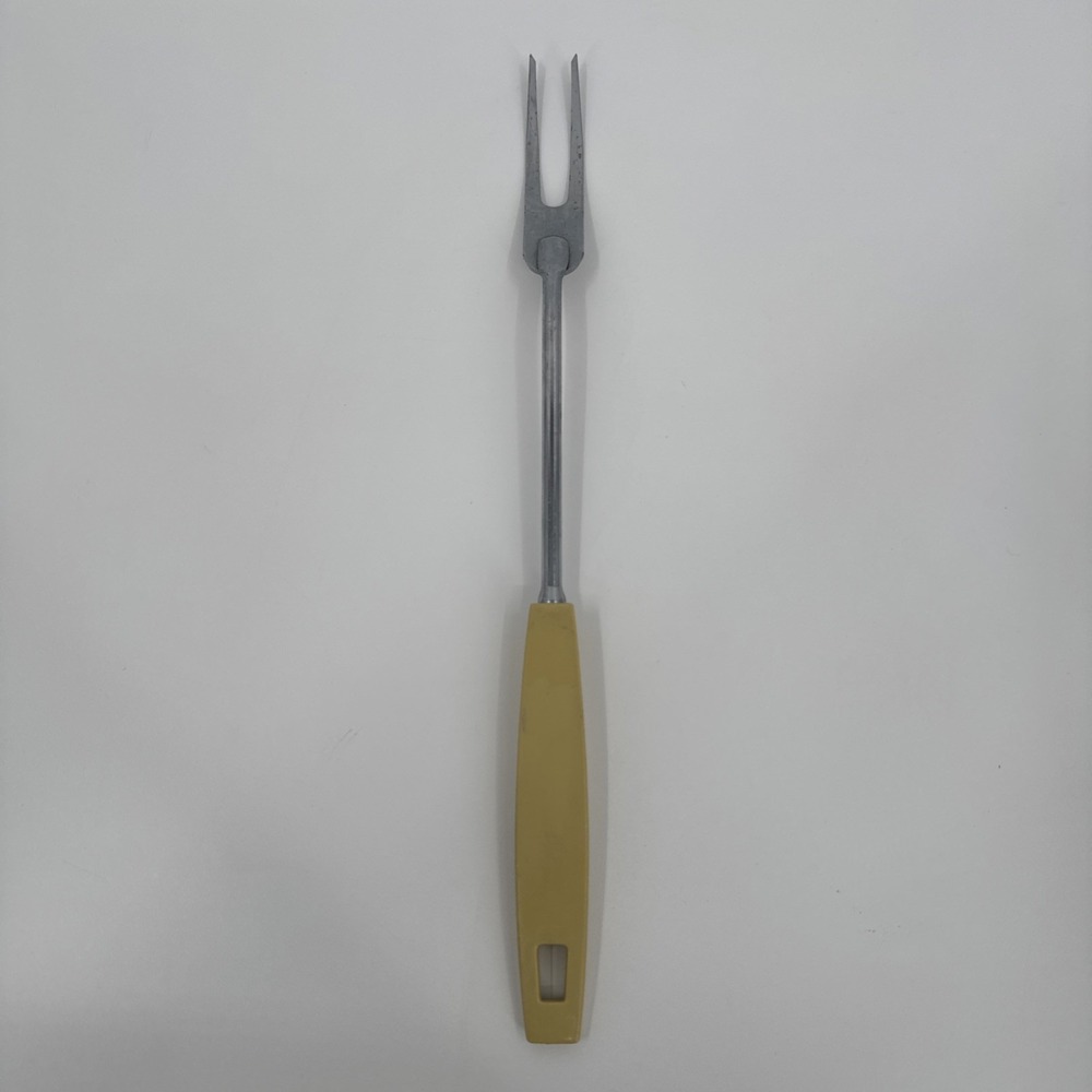 vintage Ekco pastel yellow handle Chrome Plate serving fork meat‎ fork Utensil